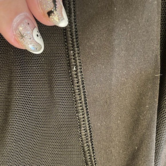 lululemon wunder under mesh detail crops - black - Picture 4 of 5